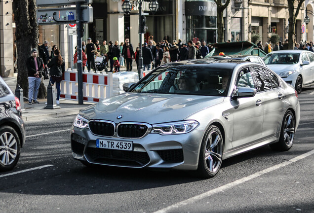 BMW M5 F90