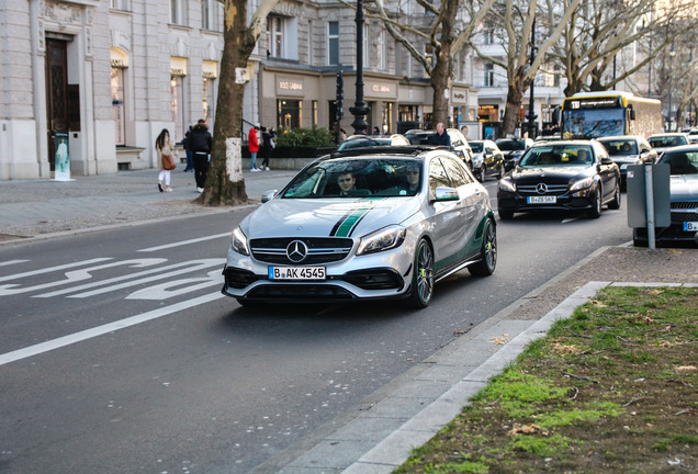 Mercedes-AMG A 45 W176 Petronas 2015 World Champions Edition