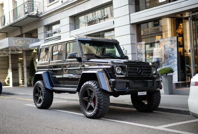 Mercedes-Benz G 500 4X4²