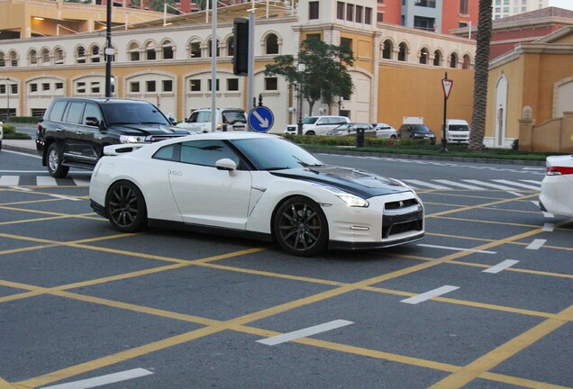 Nissan GT-R 2014