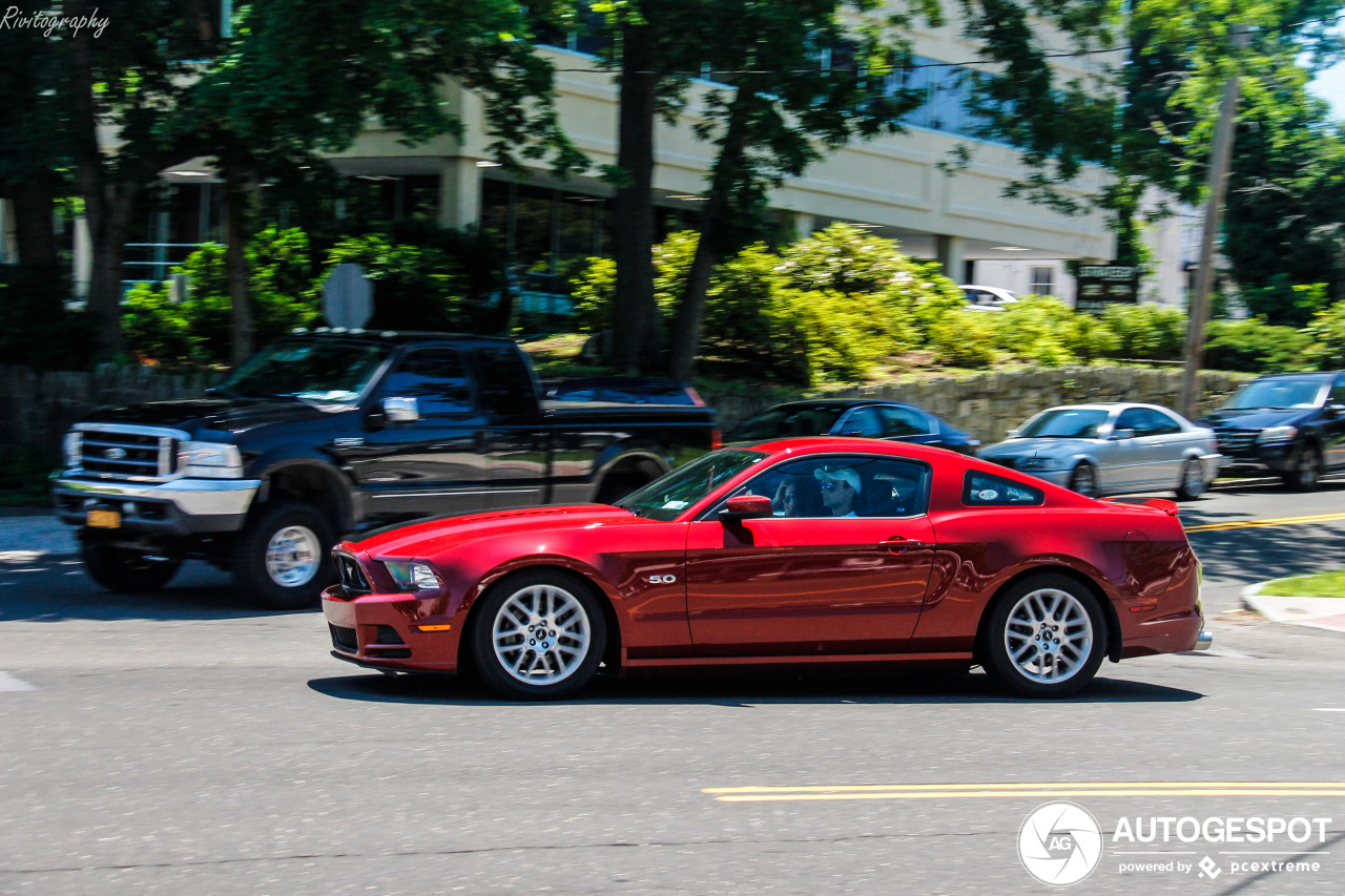 Ford Mustang GT 2013