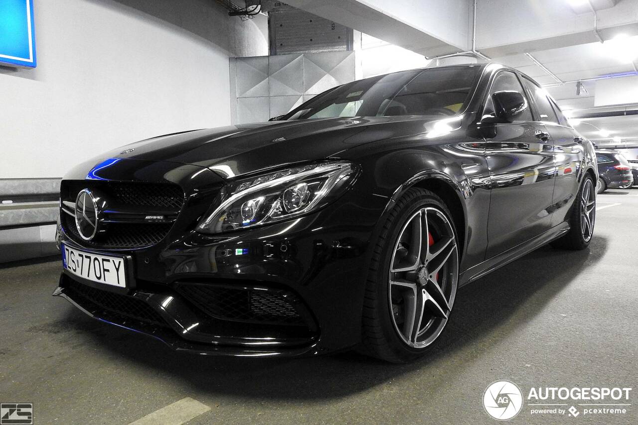 Mercedes-AMG C 63 S W205