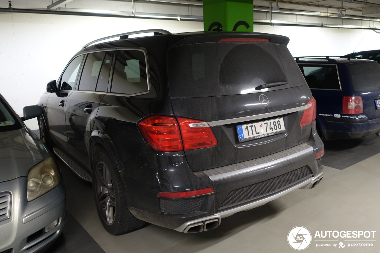 Mercedes-Benz GL 63 AMG X166