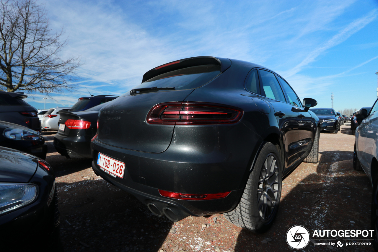 Porsche 95B Macan GTS