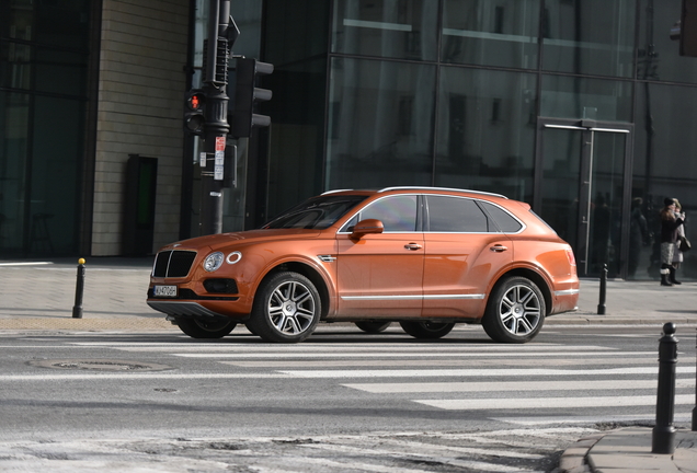 Bentley Bentayga V8