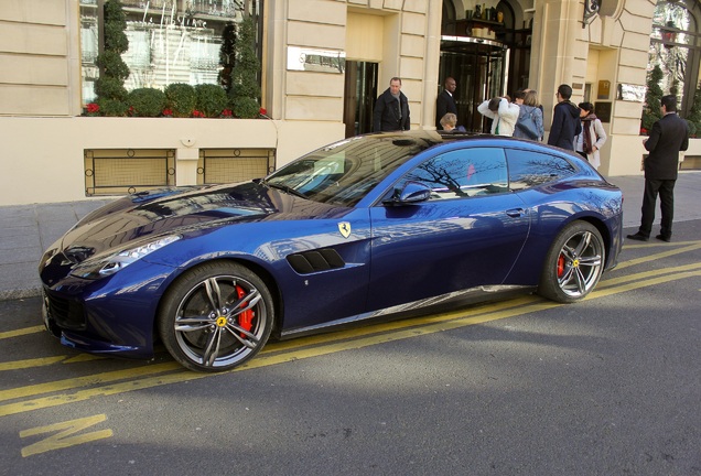 Ferrari GTC4Lusso