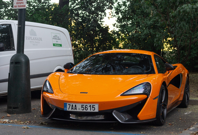 McLaren 570S