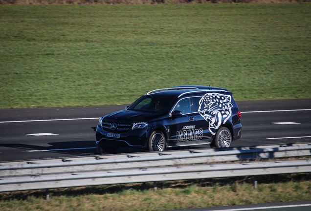 Mercedes-AMG GLS 63 X166