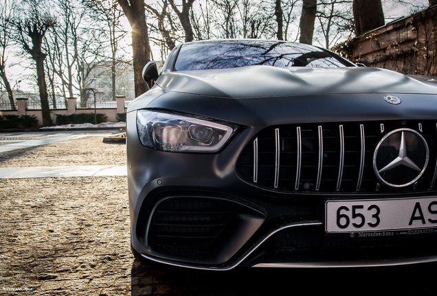 Mercedes-AMG GT 63 S X290