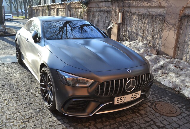 Mercedes-AMG GT 63 S X290