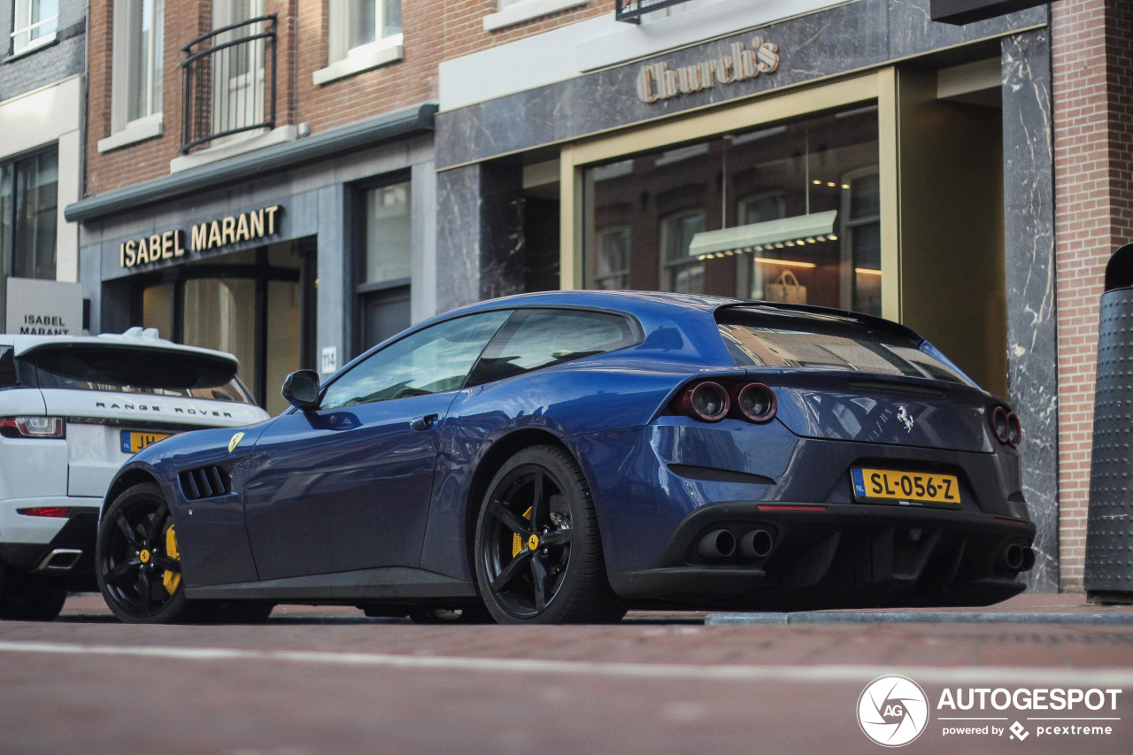 Ferrari GTC4Lusso T