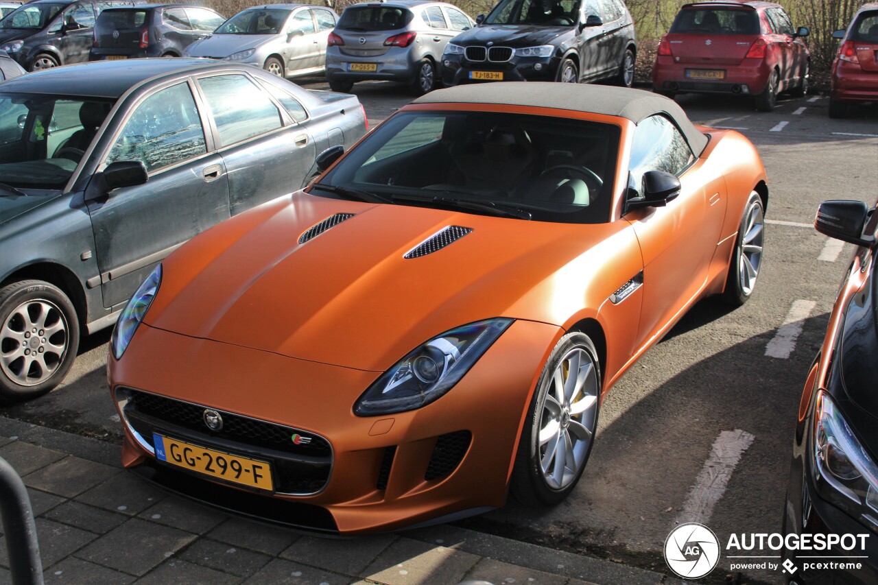 Jaguar F-TYPE S Convertible