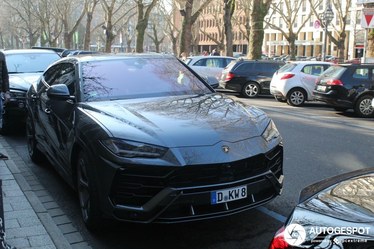 Lamborghini Urus