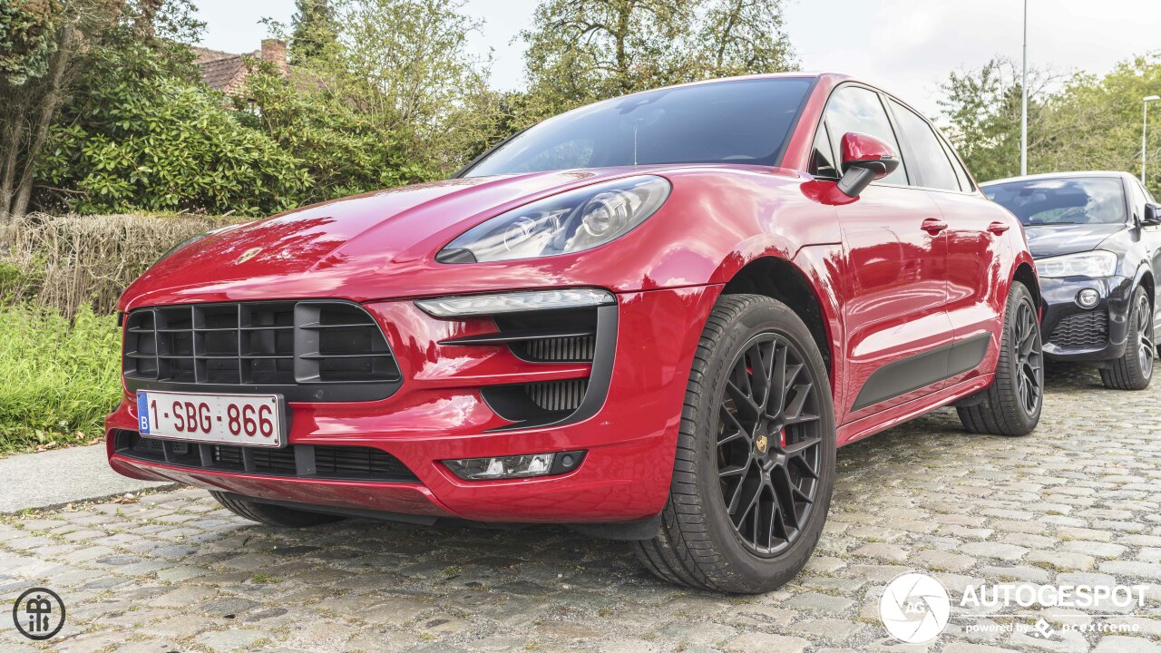 Porsche 95B Macan GTS