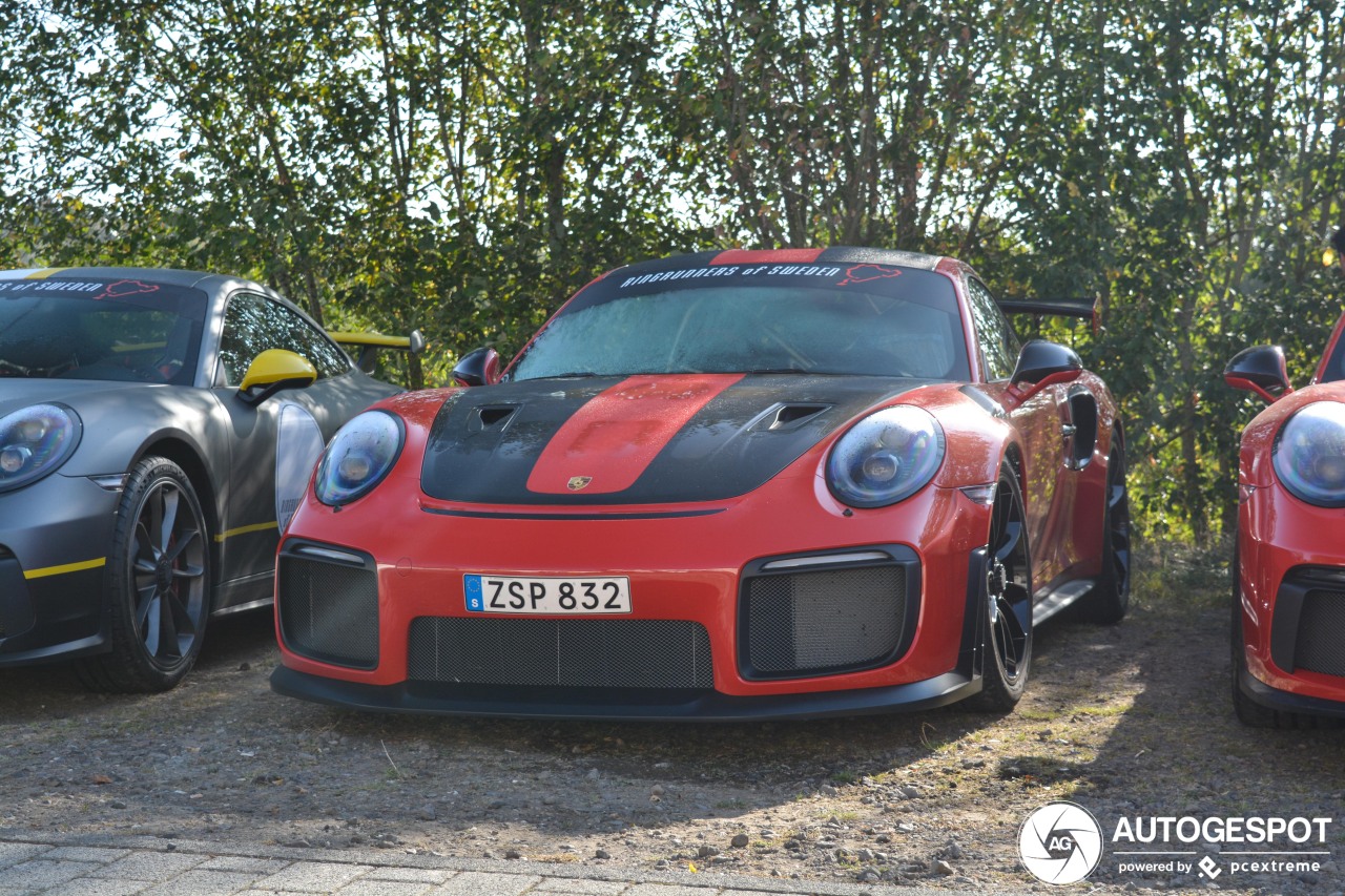 Porsche 991 GT2 RS Weissach Package