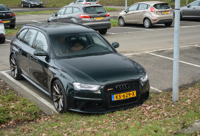 Audi RS4 Avant B8