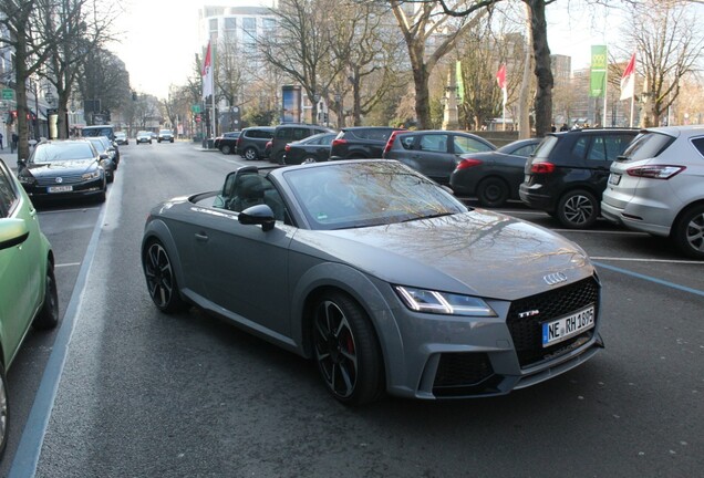 Audi TT-RS Roadster 2017