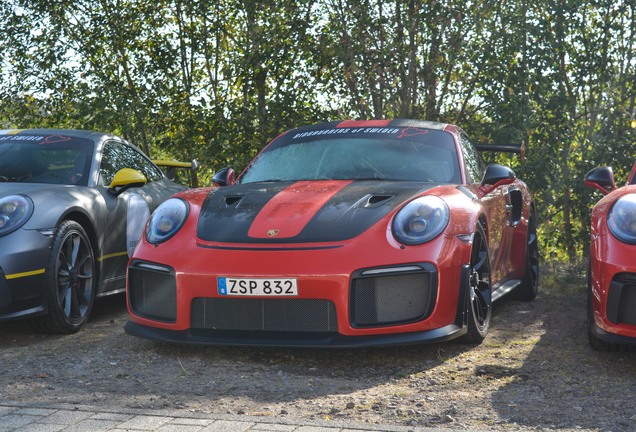 Porsche 991 GT2 RS Weissach Package