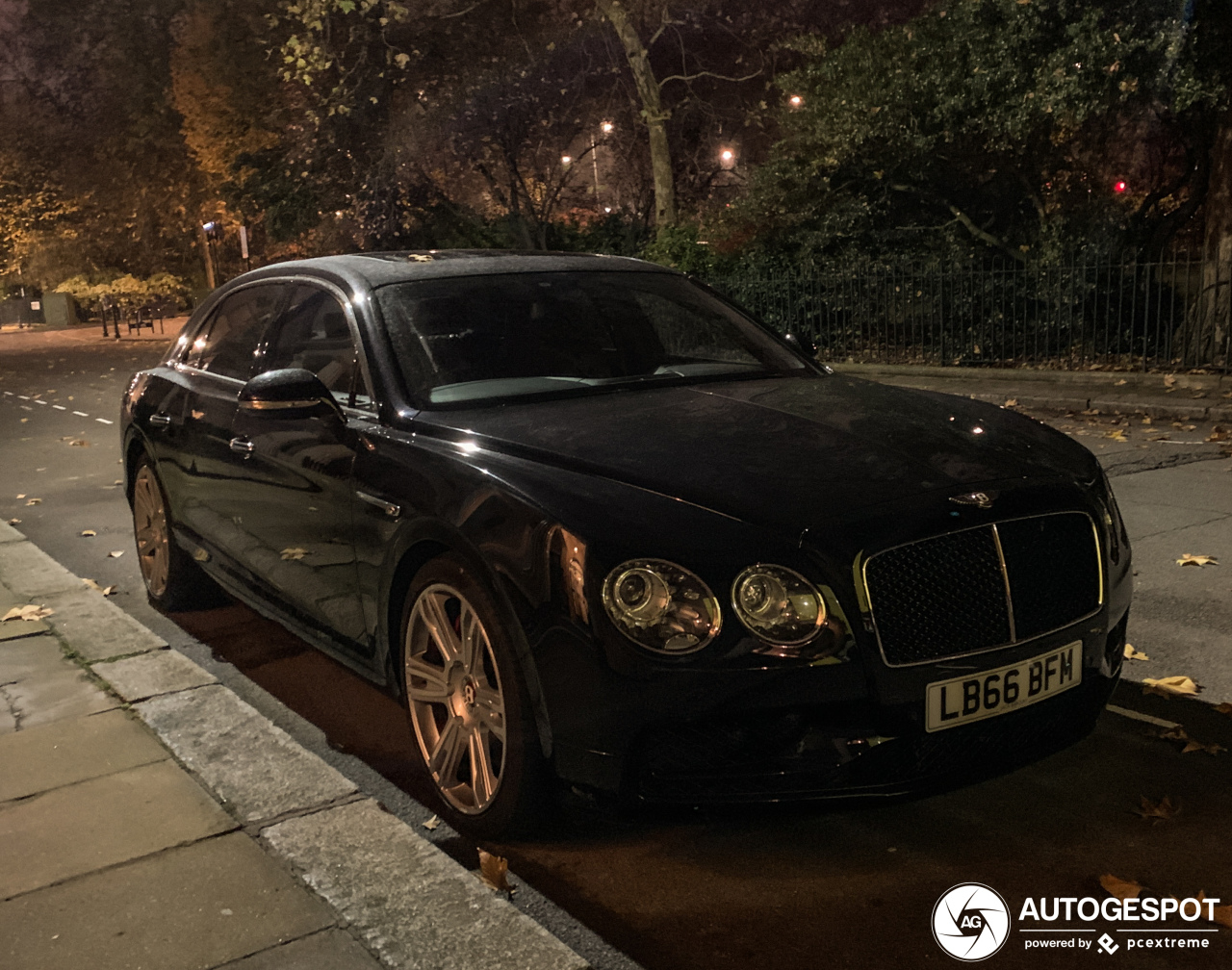 Bentley Flying Spur V8 S