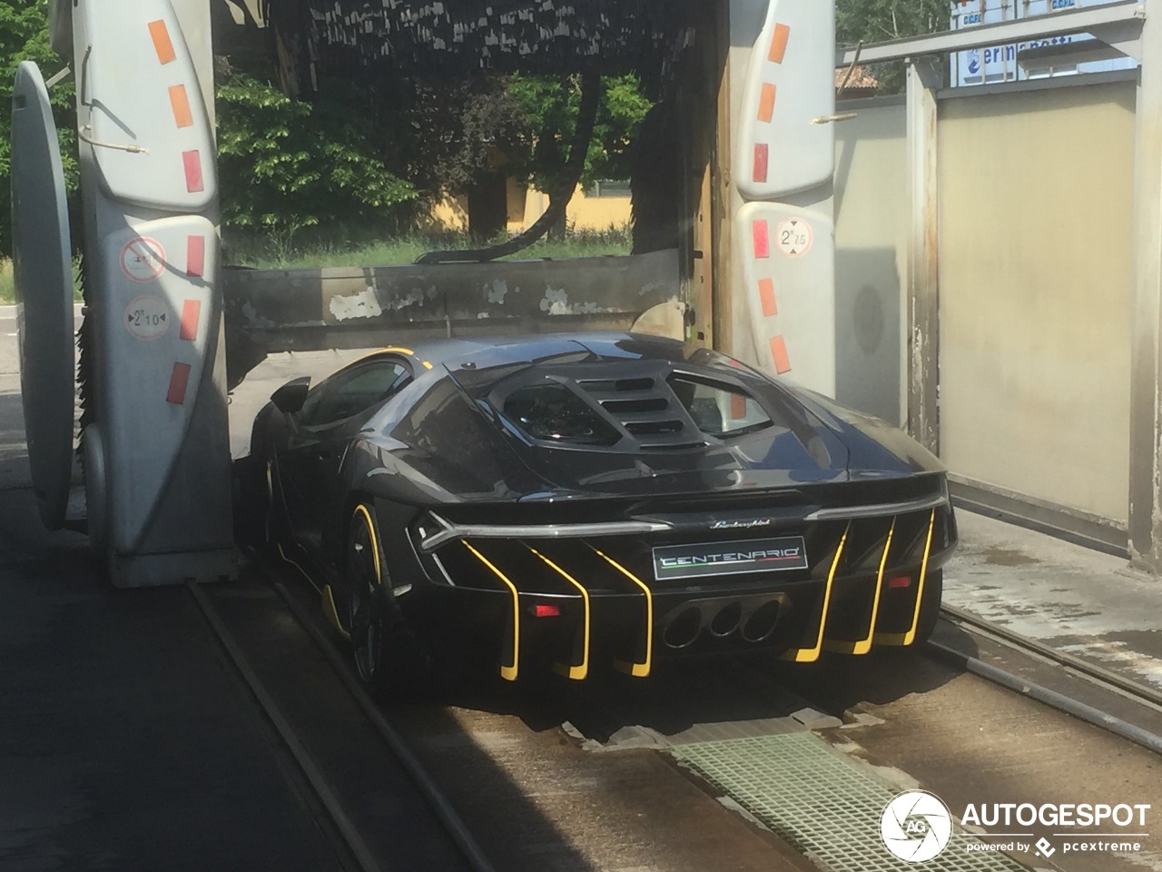 Lamborghini Centenario LP770-4