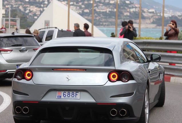 Ferrari GTC4Lusso