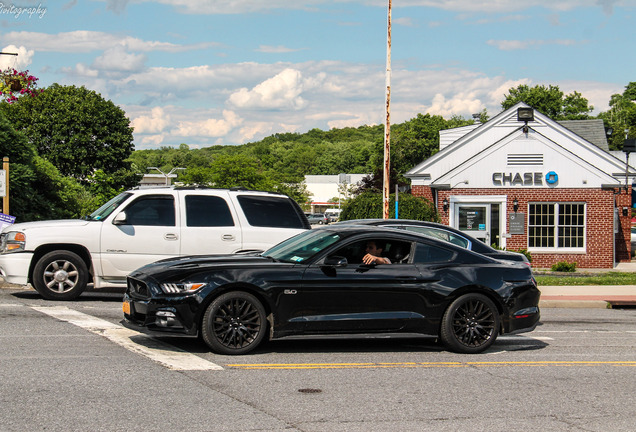 Ford Mustang GT 2015