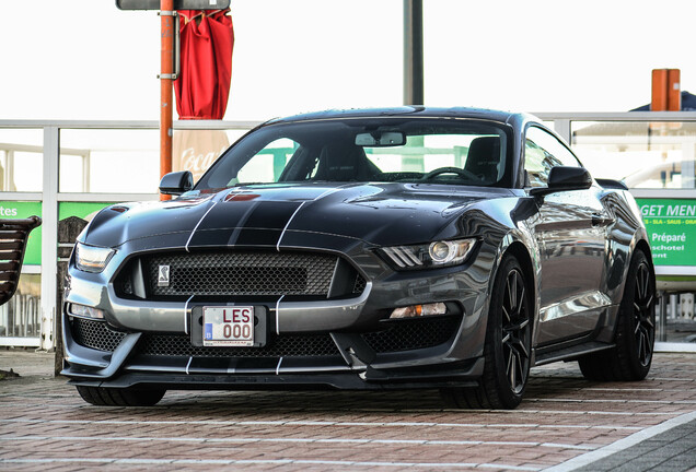 Ford Mustang Shelby GT350 2015