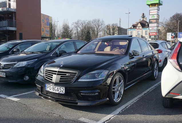 Mercedes-Benz S 63 AMG W221 2011