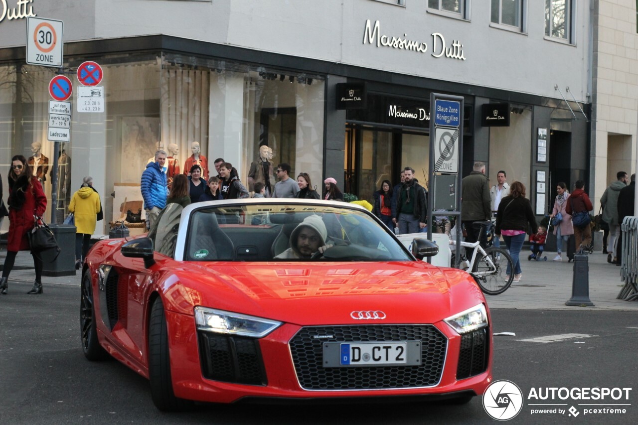 Audi R8 V10 Spyder 2016