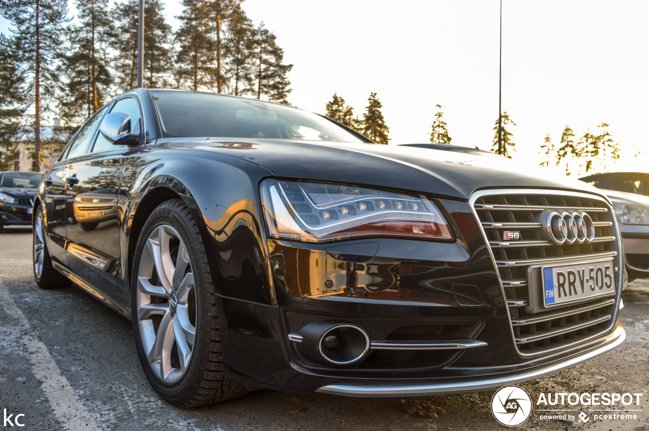 Audi S8 D4