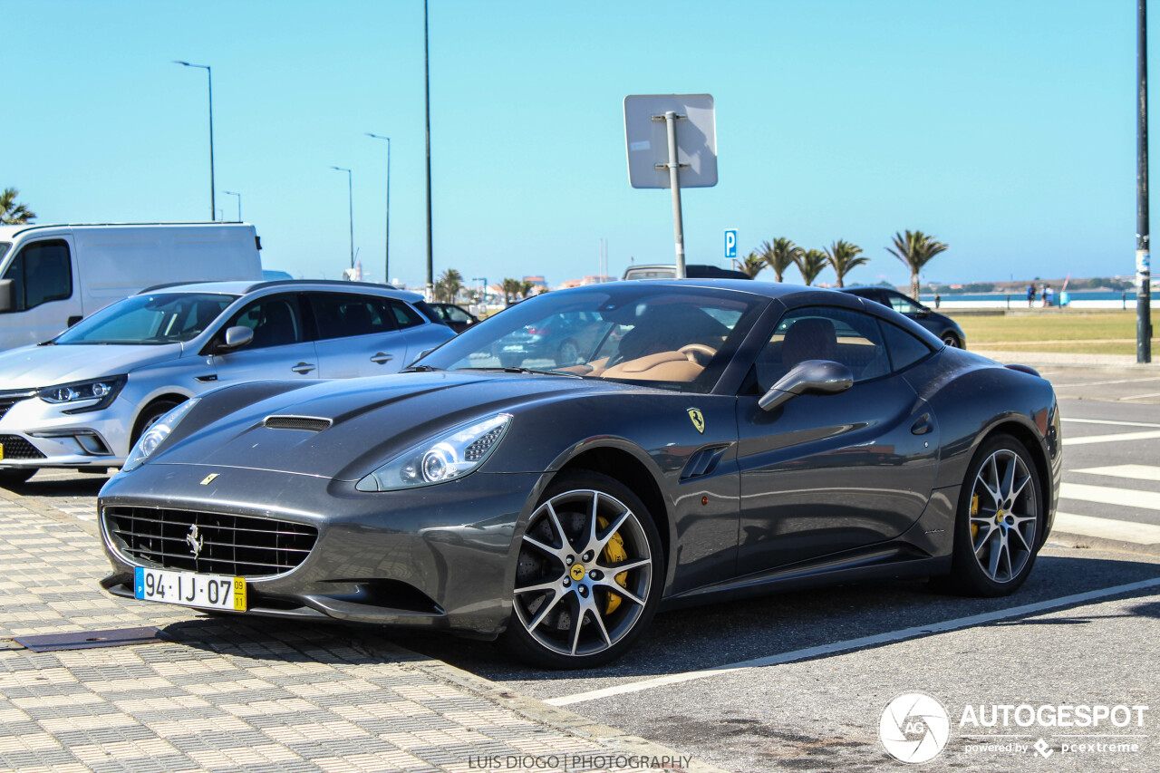 Ferrari California