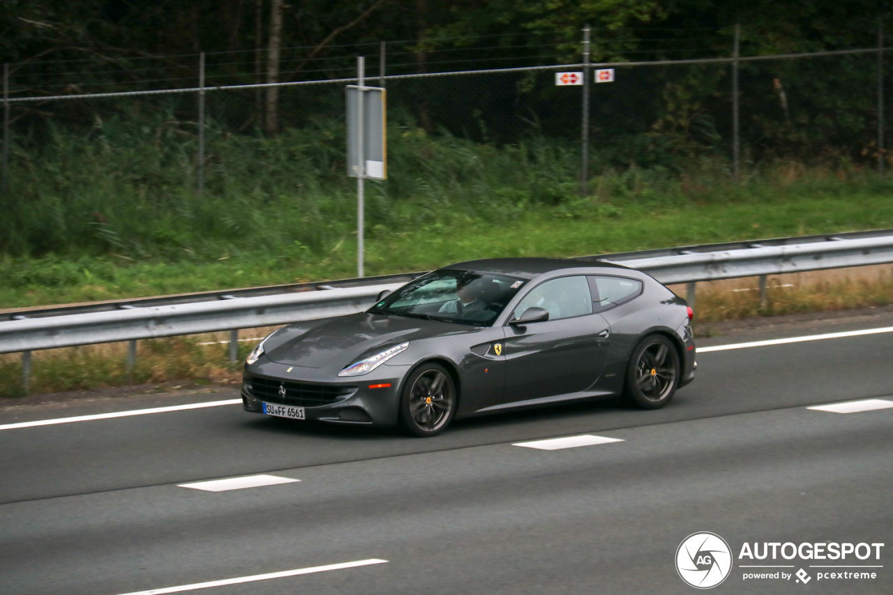 Ferrari FF