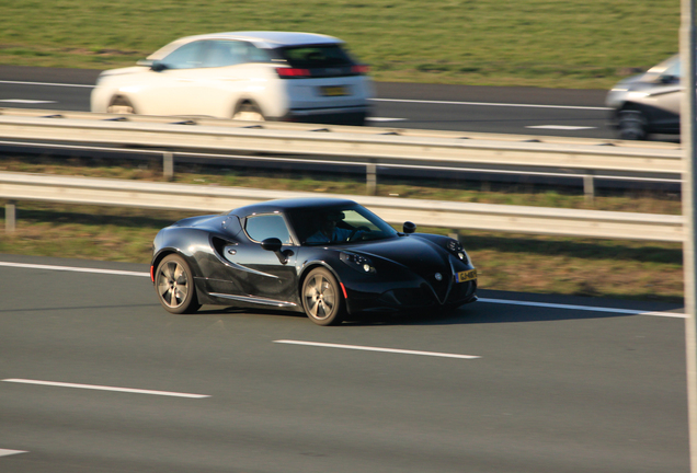 Alfa Romeo 4C Coupé