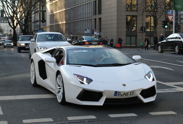 Lamborghini Aventador LP700-4 Roadster