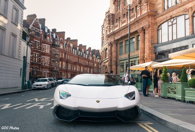 Lamborghini Aventador LP720-4 Roadster 50° Anniversario