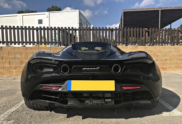 McLaren 720S Spider