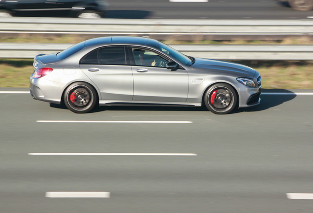 Mercedes-AMG C 63 S W205