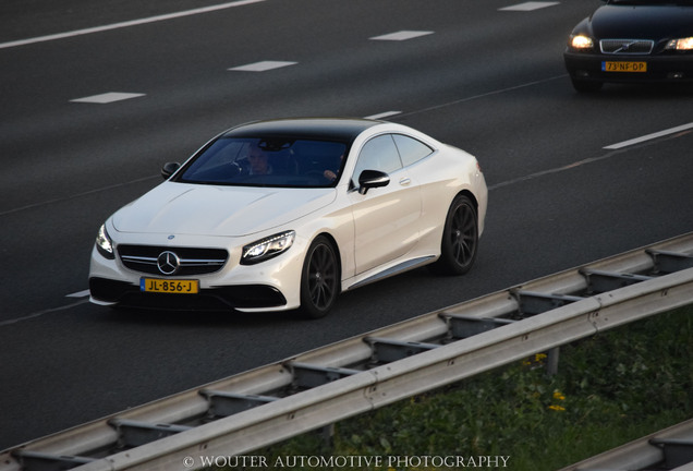 Mercedes-Benz S 63 AMG Coupé C217