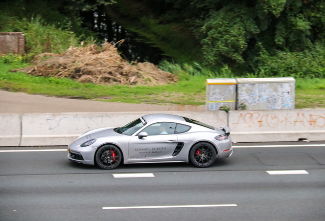 Porsche 718 Cayman S