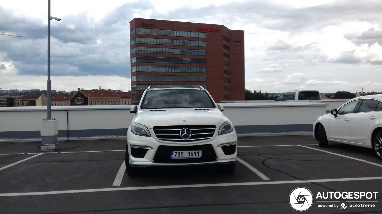 Mercedes-Benz ML 63 AMG W166