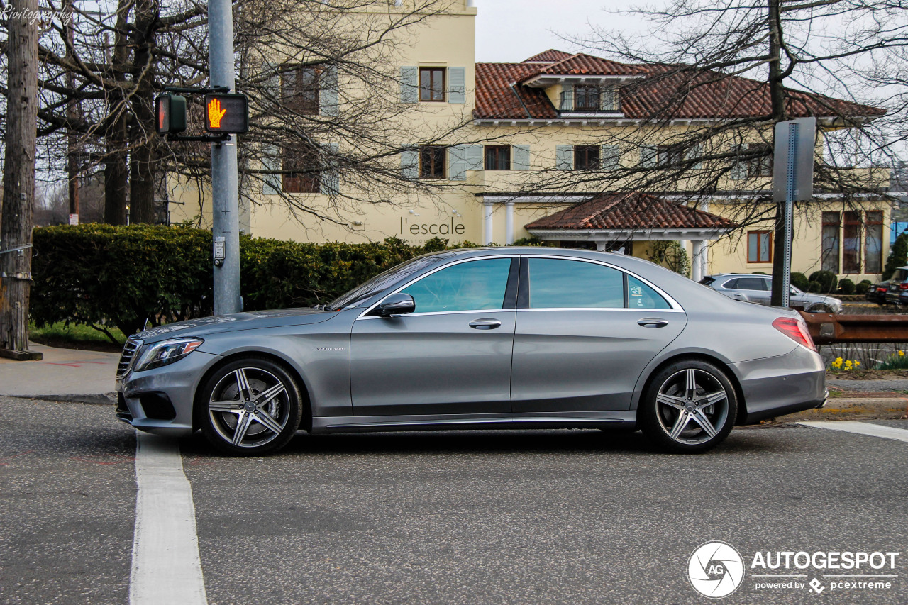 Mercedes-Benz S 63 AMG V222