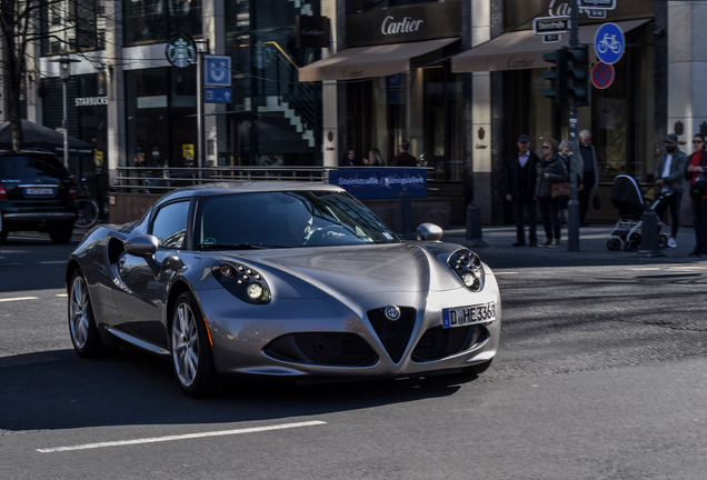 Alfa Romeo 4C Coupé