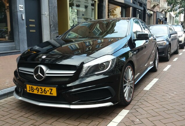 Mercedes-Benz A 45 AMG