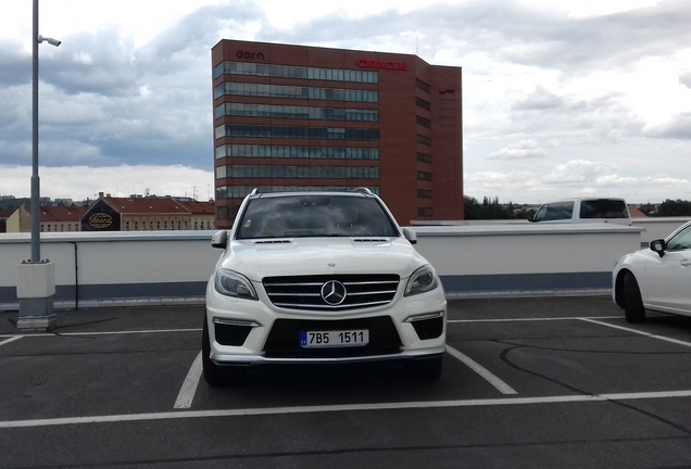 Mercedes-Benz ML 63 AMG W166