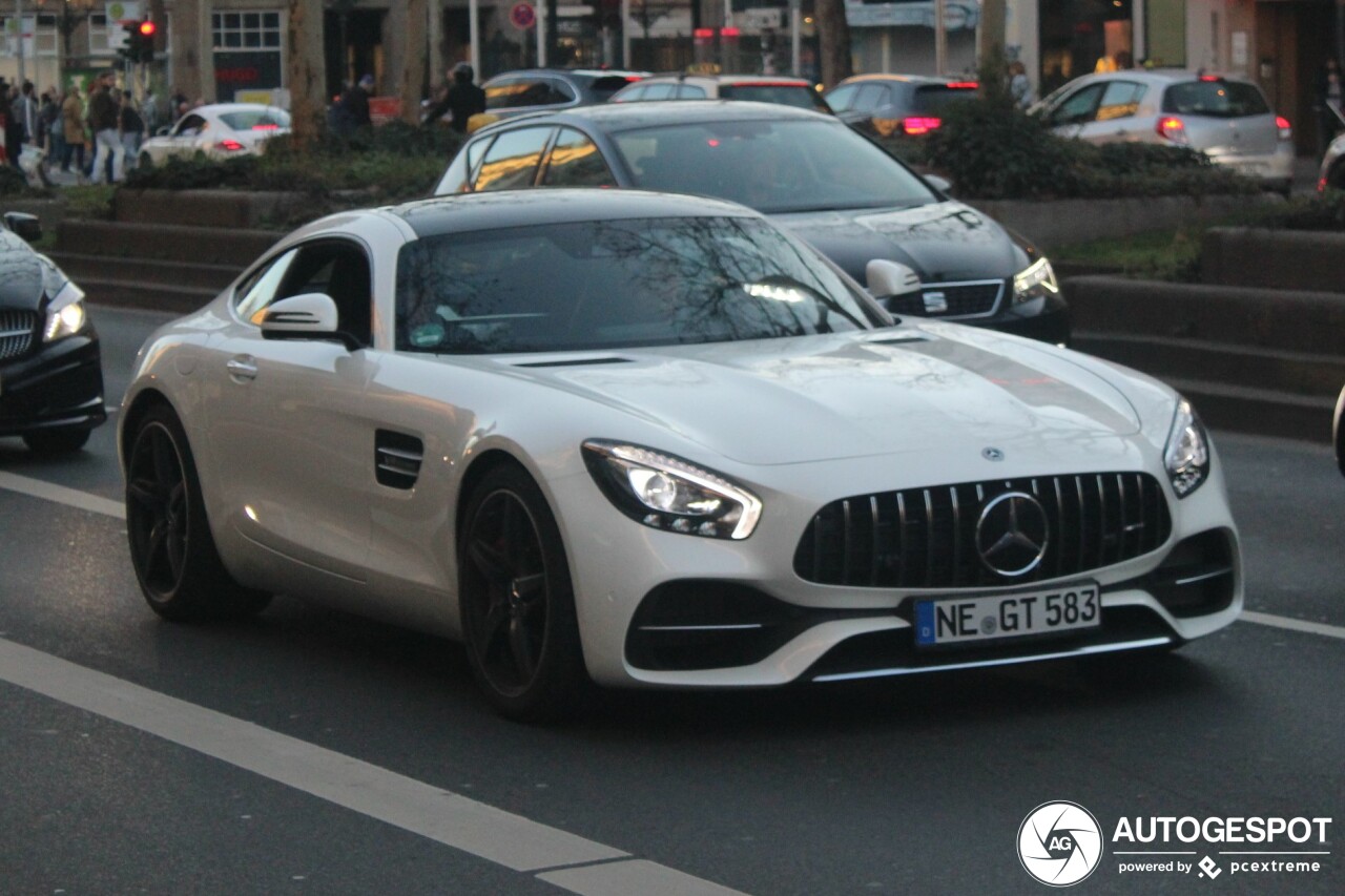 Mercedes-AMG GT C190 2017