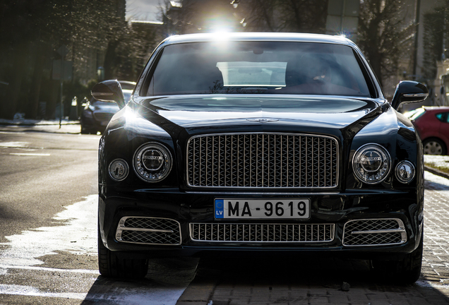 Bentley Mulsanne EWB 2016