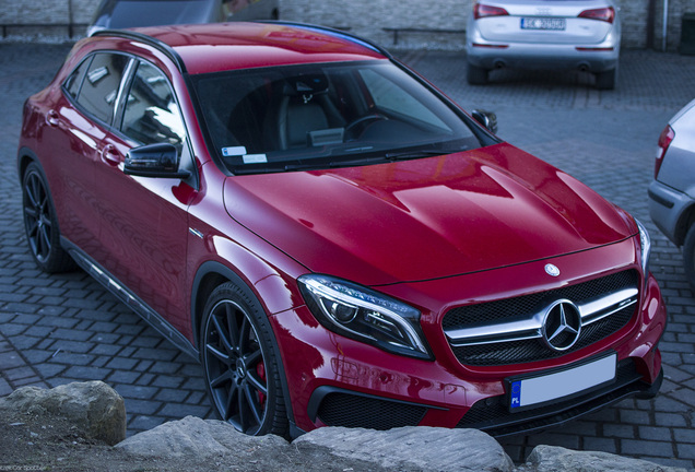 Mercedes-AMG GLA 45 X156