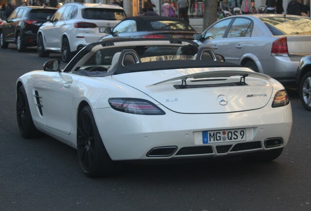 Mercedes-Benz SLS AMG GT Roadster