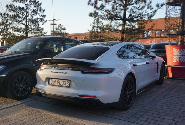 Porsche 971 Panamera Turbo S E-Hybrid