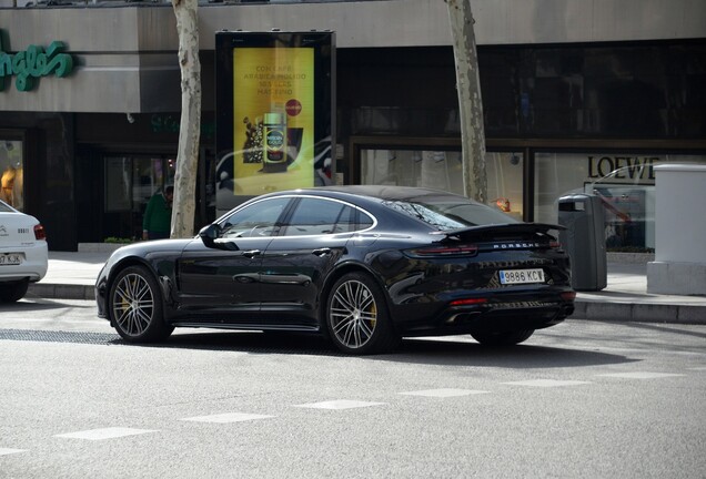 Porsche 971 Panamera Turbo S E-Hybrid